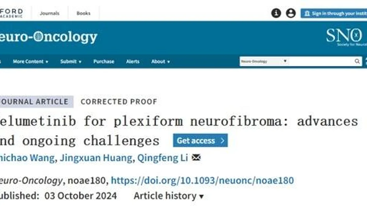 医生正在为儿童患者计算司美替尼10mg的用药剂量，查看身高体重数据